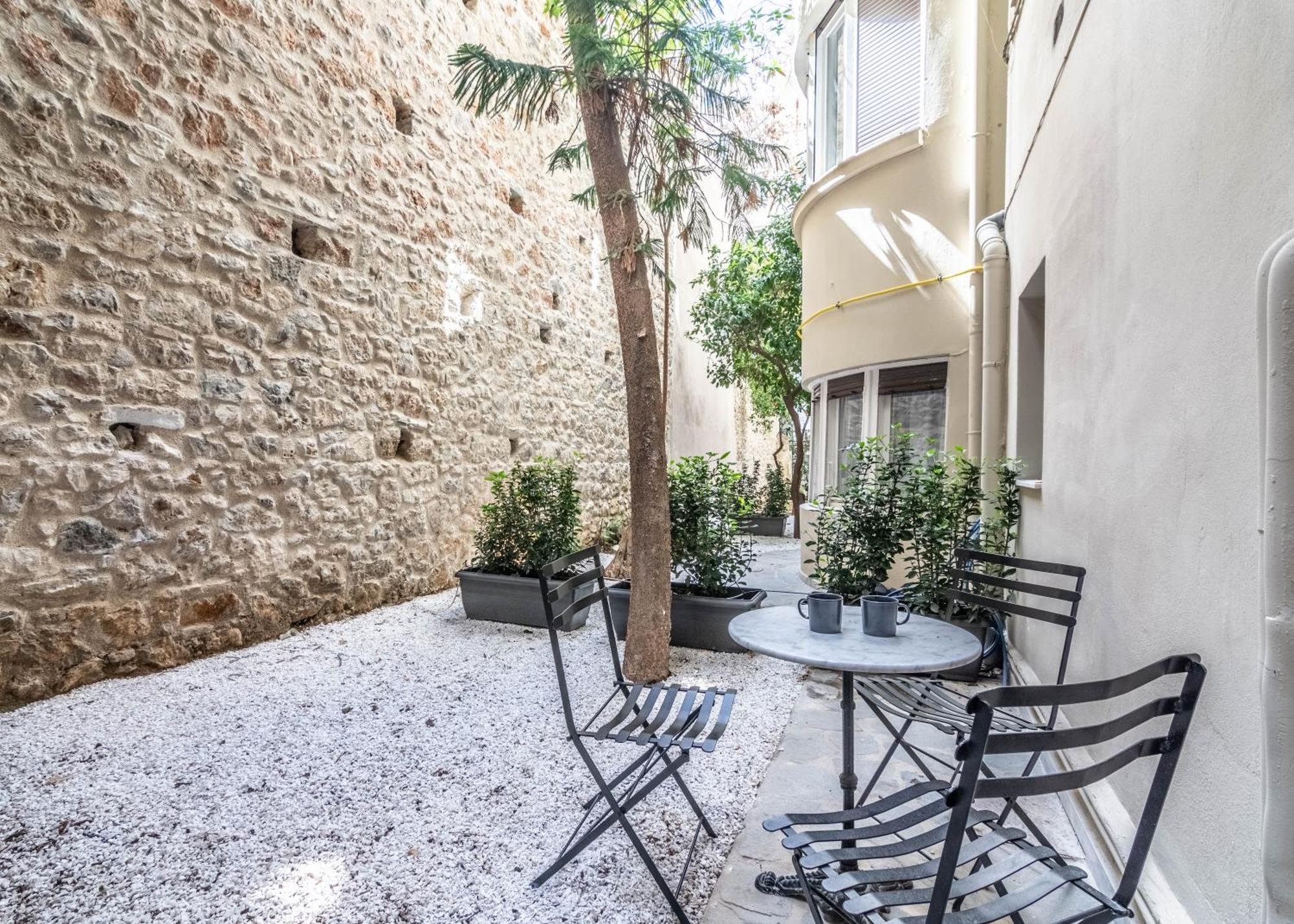 Aris In Kolonaki Apartment Athens Bilik gambar